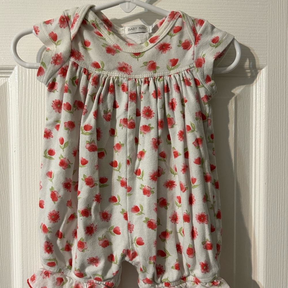 Baby Nay floral print romper